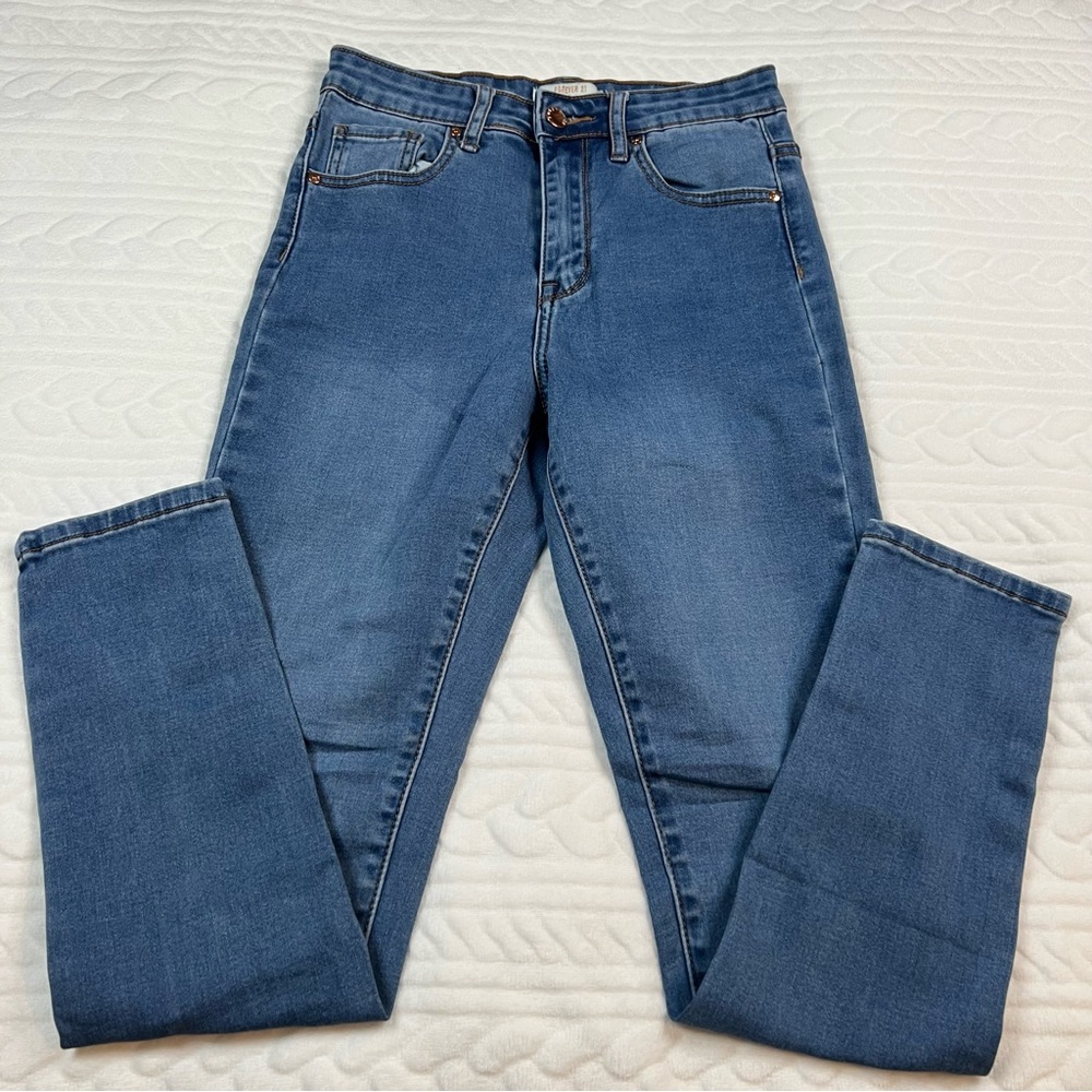💗‎ Forever 21 - Womans High Rise Skinny Jeans